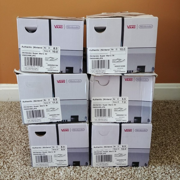 VANS x NINTENDO Shoes Super Mario Bros TIE DYE NEW - Picture 6 of 6